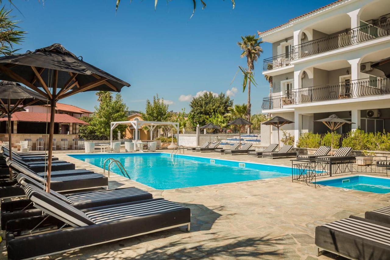 Blue Horizon Hotel Svoronata Buitenkant foto